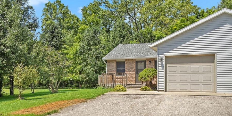 5000 S Rockport Road, Bloomington, Indiana 47403,MLS,202529910