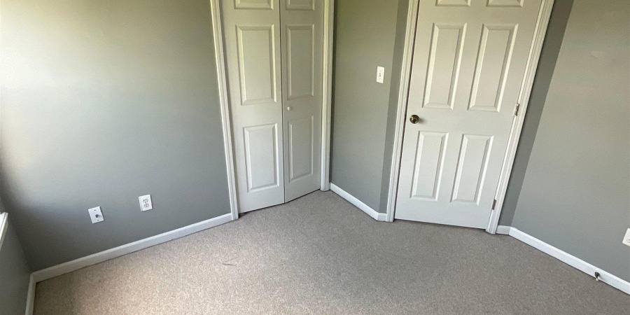 126 E 6Th Street, Bloomington, Indiana 47408-3300,MLS,202530202