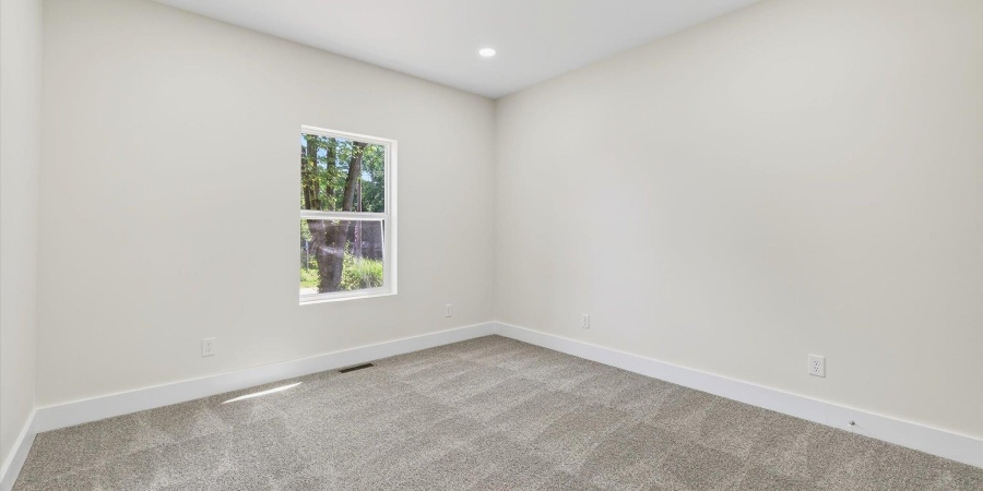 4271 N Roxford Drive, Bloomington, Indiana 47404,MLS,202530102