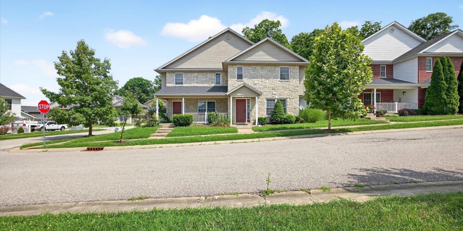 1716 W Eventide Drive, Bloomington, Indiana 47403-3284,MLS,202530231