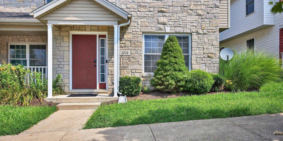 1716 W Eventide Drive, Bloomington, Indiana 47403-3284,MLS,202530231