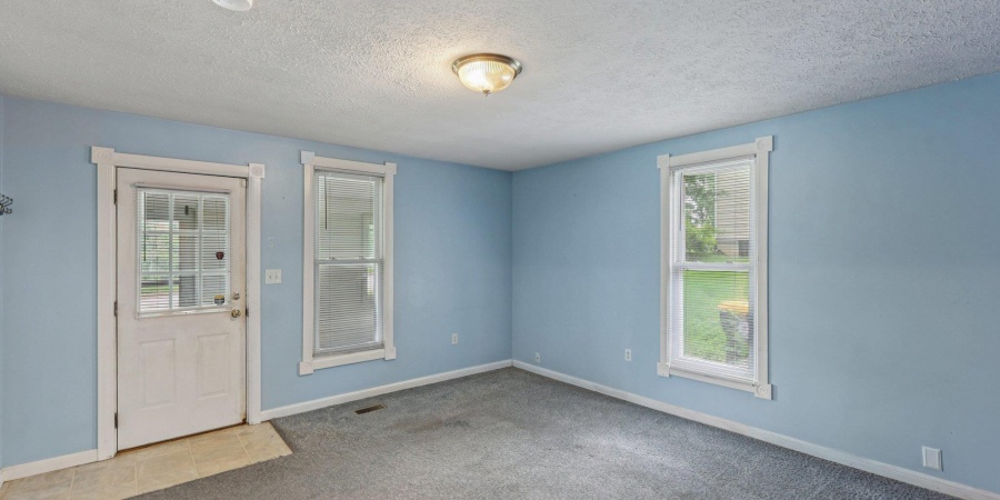 821 W 9th Street, Bloomington, Indiana 47404,MLS,202530361