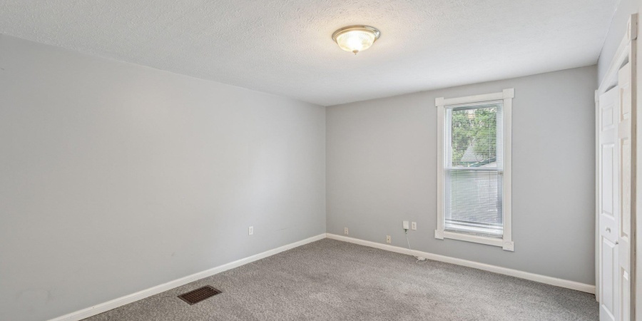 821 W 9th Street, Bloomington, Indiana 47404,MLS,202530361