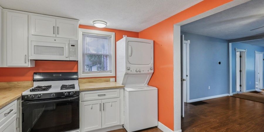 821 W 9th Street, Bloomington, Indiana 47404,MLS,202530361