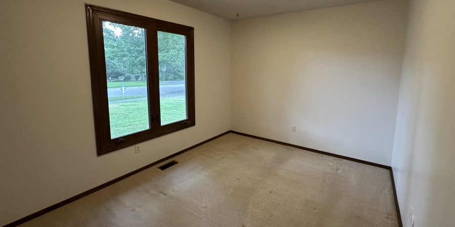 2405 E Rechter Road, Bloomington, Indiana 47401-6122,MLS,202530405