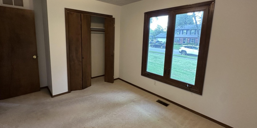 2405 E Rechter Road, Bloomington, Indiana 47401-6122,MLS,202530405