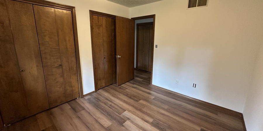2405 E Rechter Road, Bloomington, Indiana 47401-6122,MLS,202530405