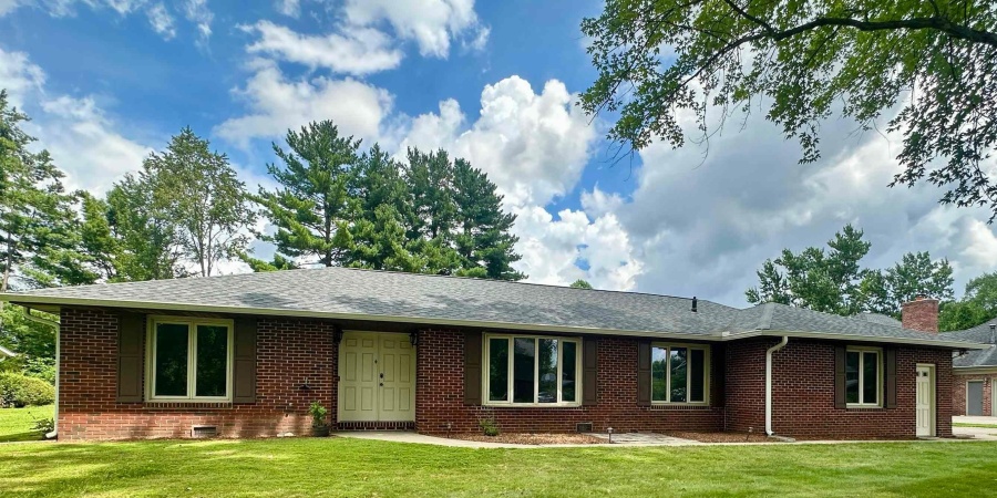 2405 E Rechter Road, Bloomington, Indiana 47401-6122,MLS,202530405