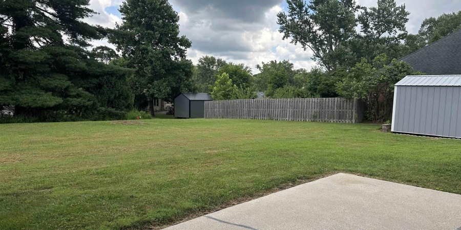 2405 E Rechter Road, Bloomington, Indiana 47401-6122,MLS,202530405