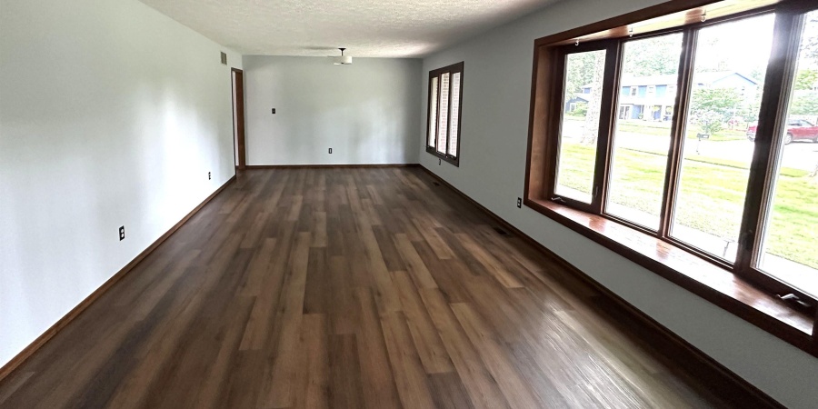 2405 E Rechter Road, Bloomington, Indiana 47401-6122,MLS,202530405