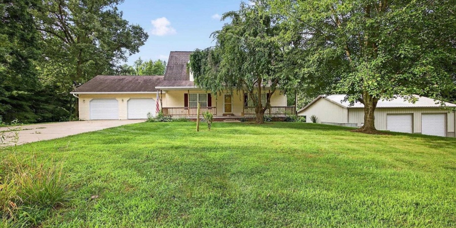 6623 W Megans Way, Ellettsville, Indiana 47429-9201,MLS,202530580