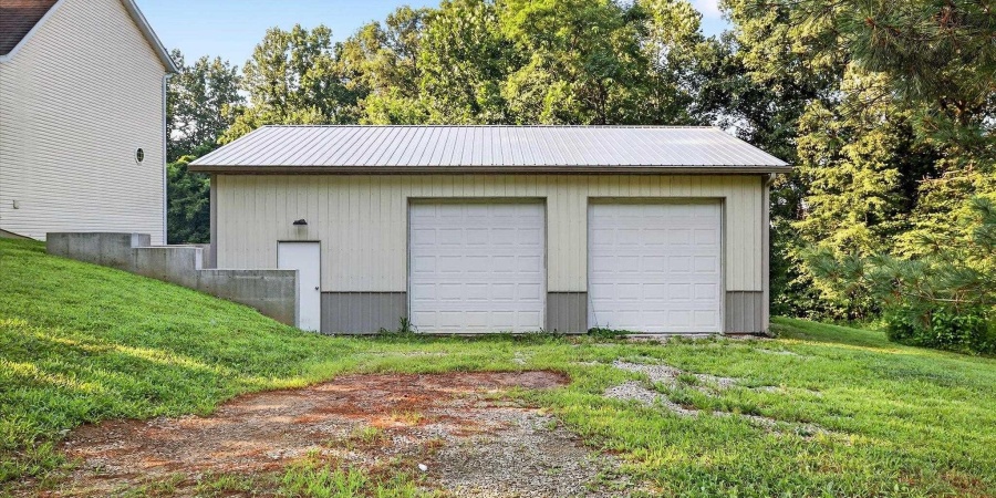 6623 W Megans Way, Ellettsville, Indiana 47429-9201,MLS,202530580