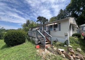 990 N Hartstrait Road, Bloomington, Indiana 47404,MLS,202530612
