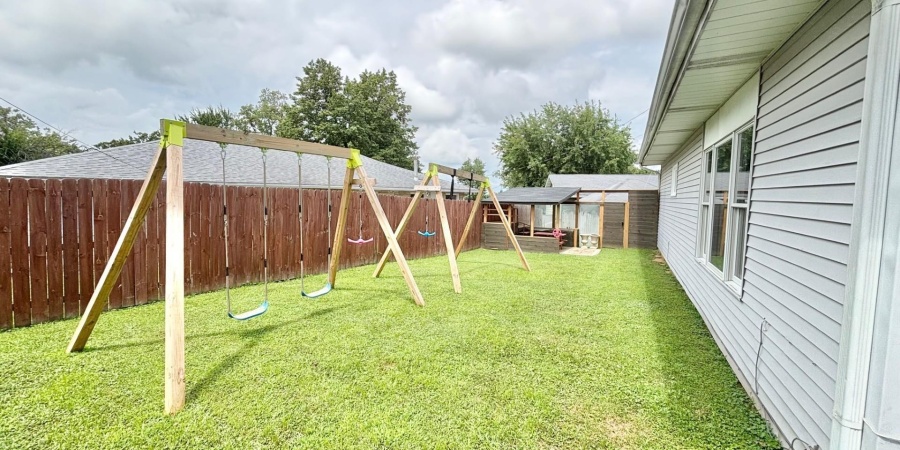 403 Northwood Drive, Bedford, Indiana 47421,MLS,202530752
