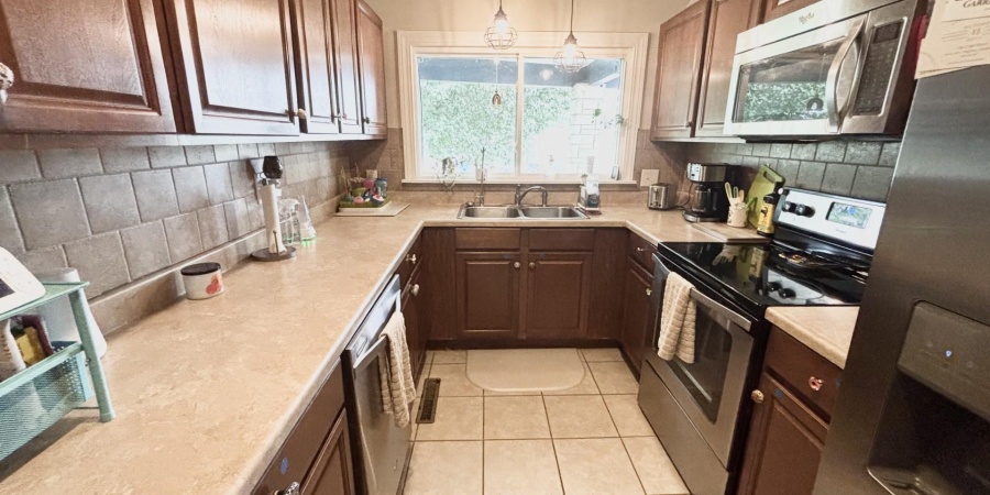 403 Northwood Drive, Bedford, Indiana 47421,MLS,202530752