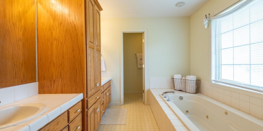 2630 E Clarkway Drive, Bloomington, Indiana 47401,MLS,202530941