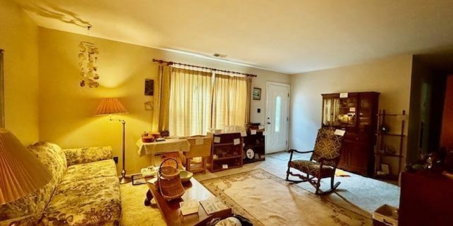 402 & 402 1/2 E Chester Drive, Bloomington, Indiana 47429,MLS,202531134