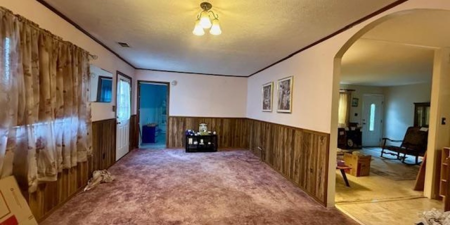 402 & 402 1/2 E Chester Drive, Bloomington, Indiana 47429,MLS,202531134