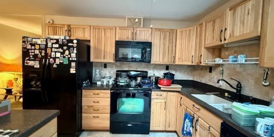 402 & 402 1/2 E Chester Drive, Bloomington, Indiana 47429,MLS,202531134