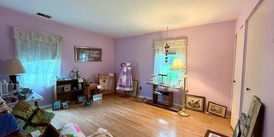 402 & 402 1/2 E Chester Drive, Bloomington, Indiana 47429,MLS,202531134