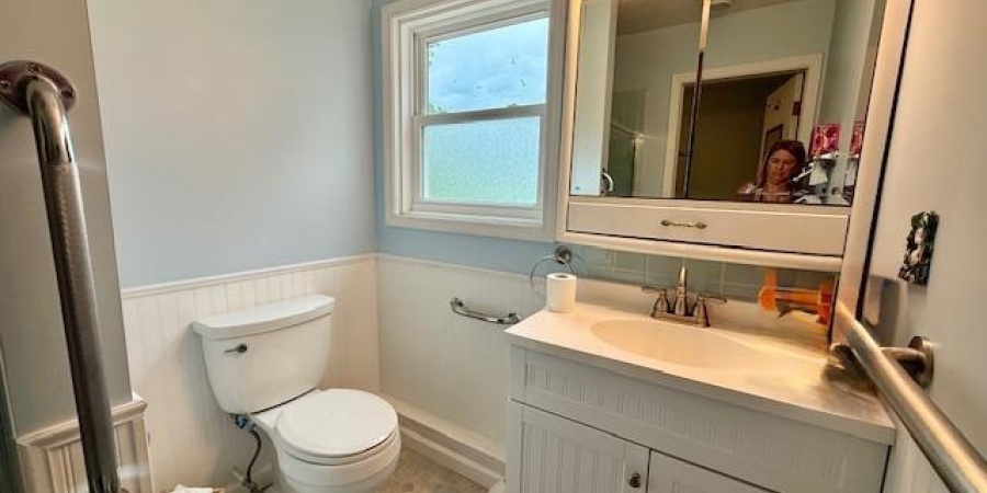 402 & 402 1/2 E Chester Drive, Bloomington, Indiana 47429,MLS,202531134