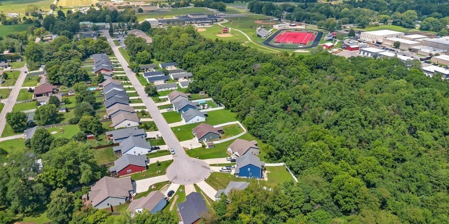 7227 W Mustang Drive, Ellettsville, Indiana 47429,MLS,202531316
