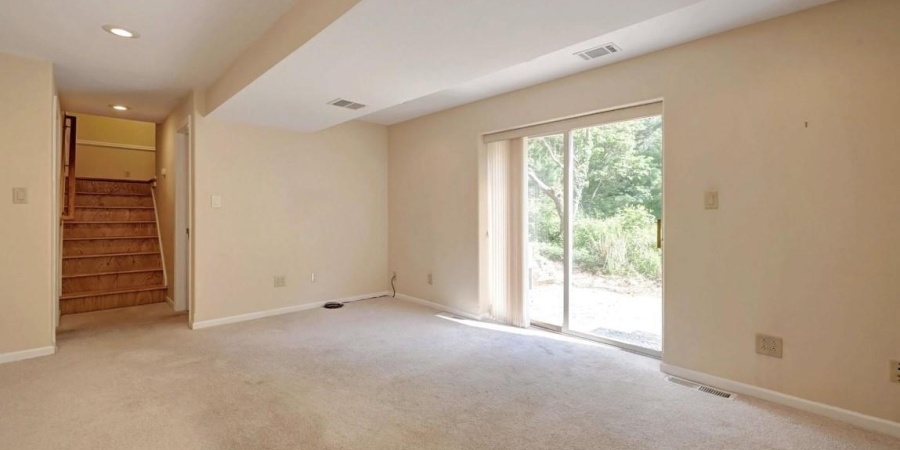 1509 E Elliston Drive, Bloomington, Indiana 47401,MLS,202531372