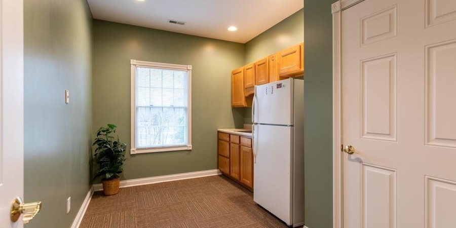 463 S Park Ridge Road, Bloomington, Indiana 47401,MLS,202531493