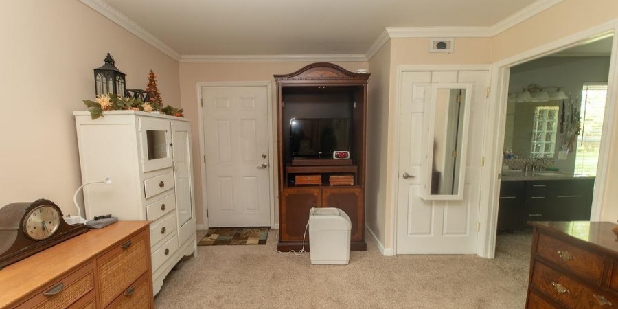 12067 E Bedrock Lane, Springville, Indiana 47462,MLS,202516424