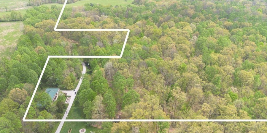 12067 E Bedrock Lane, Springville, Indiana 47462,MLS,202516424