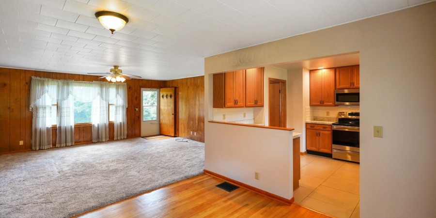 4668 Yellowwood Road, Nashville, Indiana 47448-9141,MLS,202531509