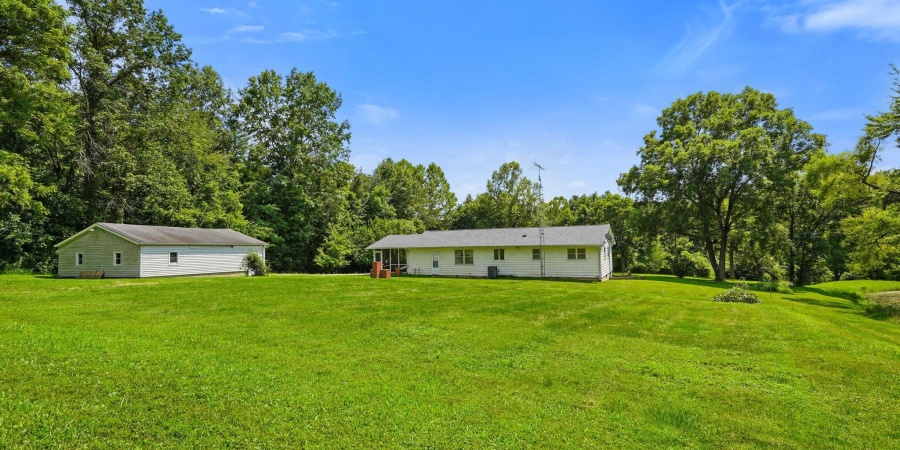 4668 Yellowwood Road, Nashville, Indiana 47448-9141,MLS,202531509