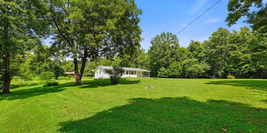 4668 Yellowwood Road, Nashville, Indiana 47448-9141,MLS,202531509