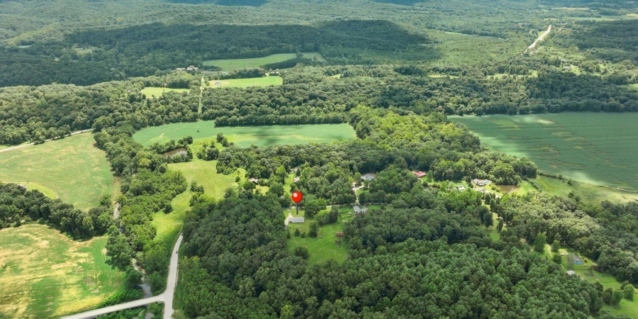 4668 Yellowwood Road, Nashville, Indiana 47448-9141,MLS,202531509