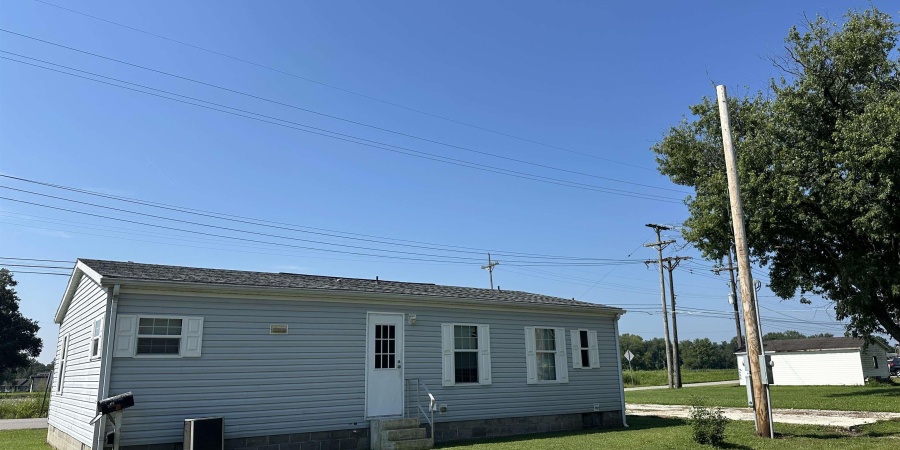 230 SE 6th Street, Linton, Indiana 47441,MLS,202531530