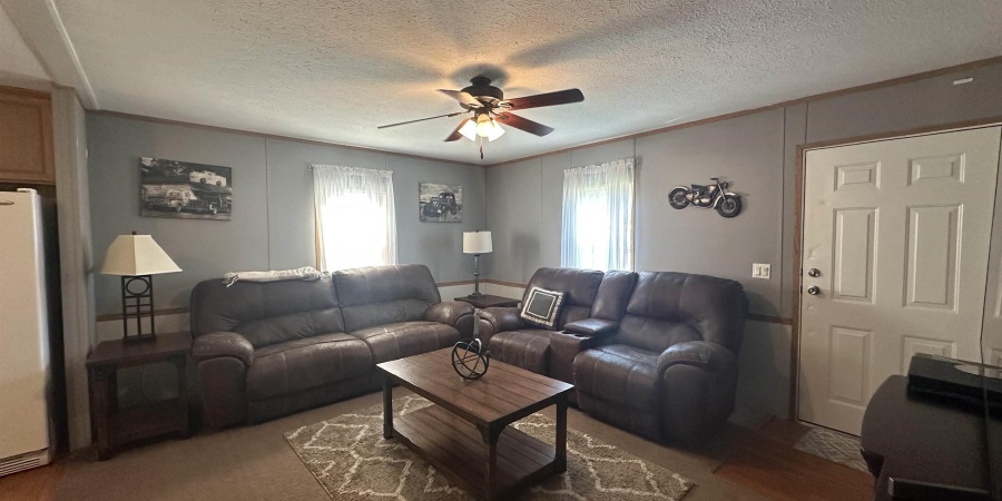 230 SE 6th Street, Linton, Indiana 47441,MLS,202531530