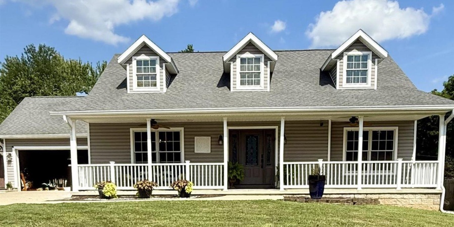 4105 S Hedgewood Drive, Bloomington, Indiana 47403,MLS,202531571