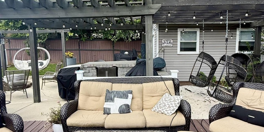 4105 S Hedgewood Drive, Bloomington, Indiana 47403,MLS,202531571