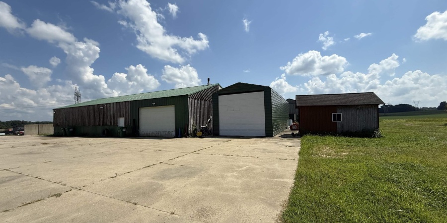 2243 S State Road 43 Highway, Spencer, Indiana 47460,MLS,202531594