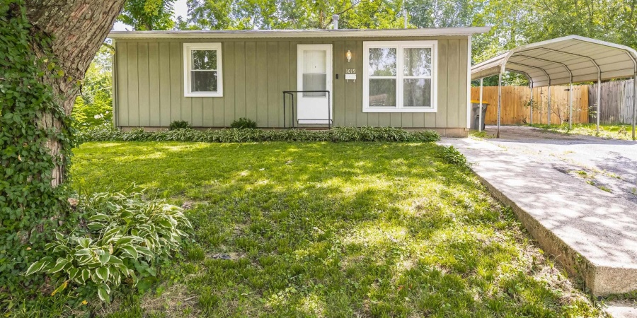 1019 N Orris Drive, Bloomington, Indiana 47404-3361,MLS,202531706