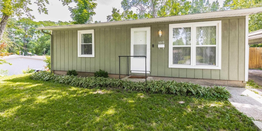 1019 N Orris Drive, Bloomington, Indiana 47404-3361,MLS,202531706