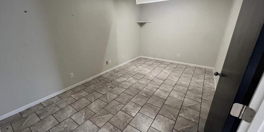 204 S Westplex Avenue, Bloomington, Indiana 47404,MLS,202531778