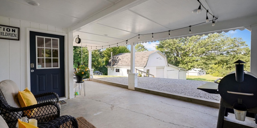 1715 W OLD HIGHWAY 60, Mitchell, Indiana 47446,MLS,202531721