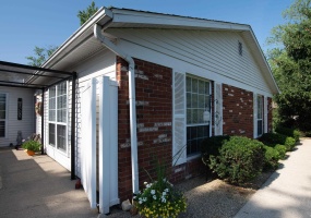 1131 E Carnaby Street, Bloomington, Indiana 47401,MLS,202531943