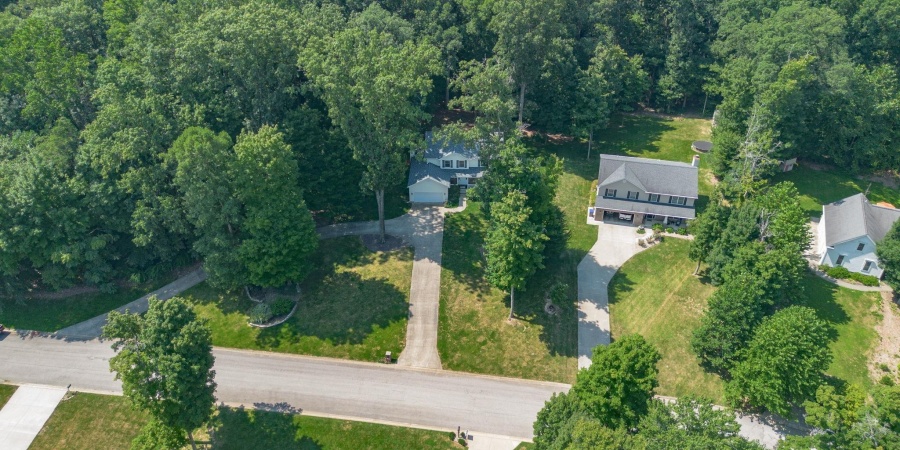 5561 W Redbud Drive, Ellettsville, Indiana 47429,MLS,202531965