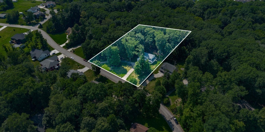 5561 W Redbud Drive, Ellettsville, Indiana 47429,MLS,202531965