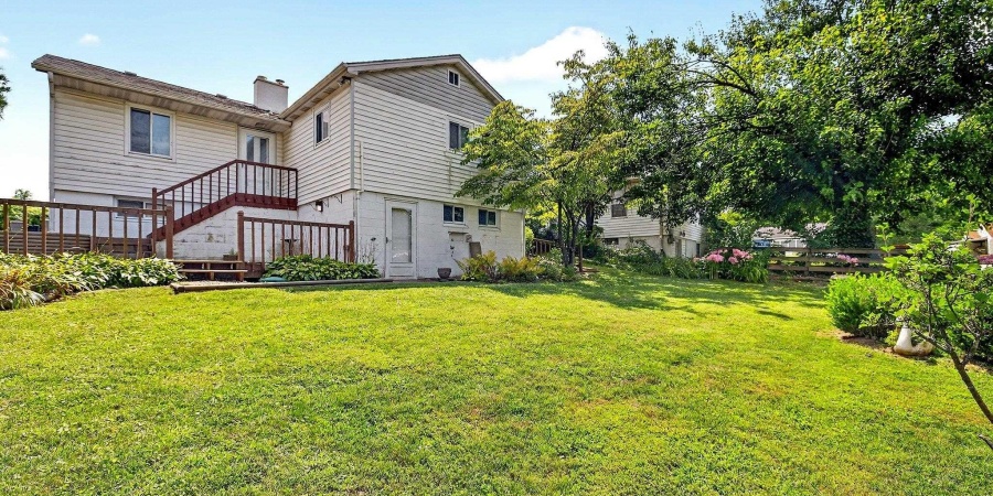 2605 E Edwards Row, Bloomington, Indiana 47408,MLS,202531973