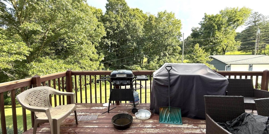 104 Sparks Ln., Oolitic, Indiana 47451,MLS,202532004