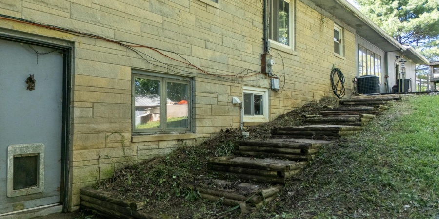 5988 E State Road 45, Bloomington, Indiana 47408,MLS,202532081