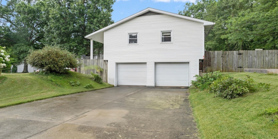 133 N Glenwood Avenue, Bloomington, Indiana 47408,MLS,202532117